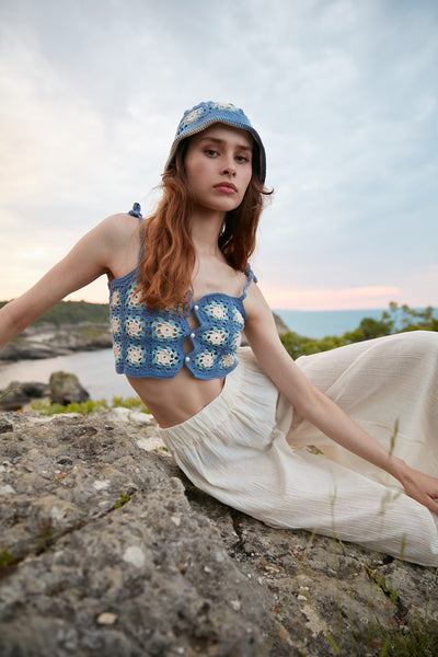 Açık Mavi El Örgüsü